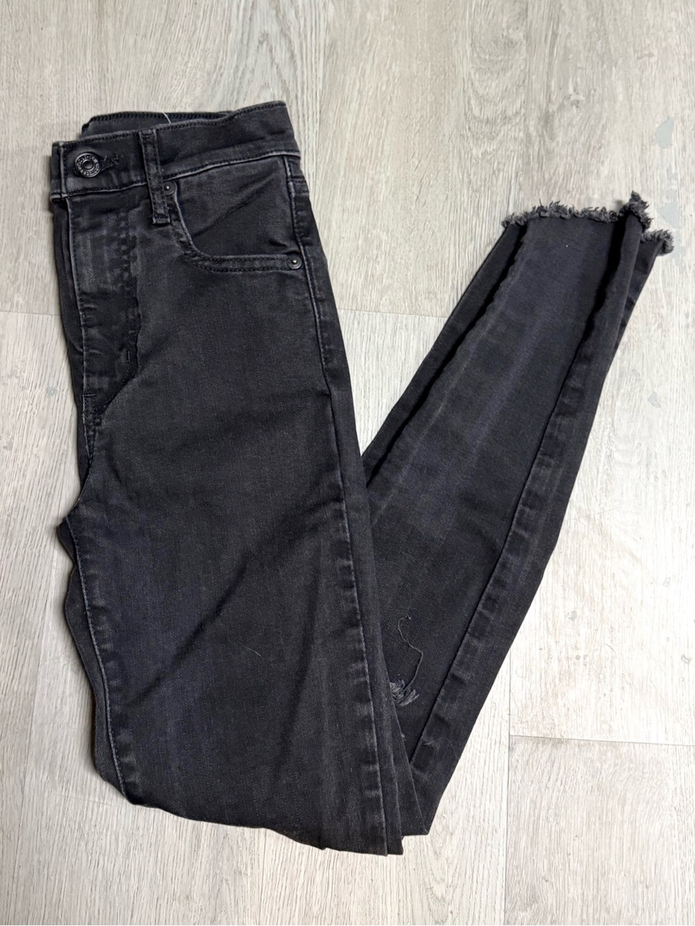 •LEVI STRAUSS• MILE HIGH SUPER SKINNY JEANS